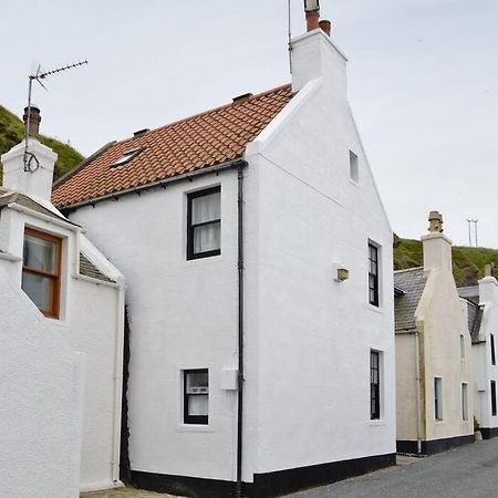 Fisherman'S Cottage In Pennan Экстерьер фото