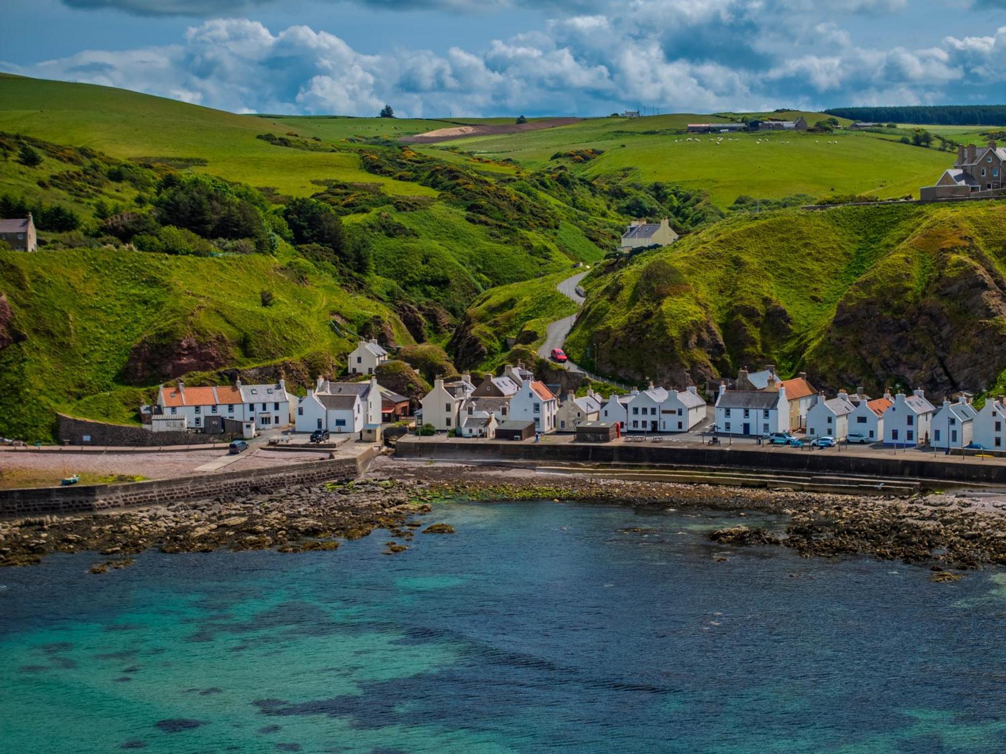 Fisherman'S Cottage In Pennan Экстерьер фото